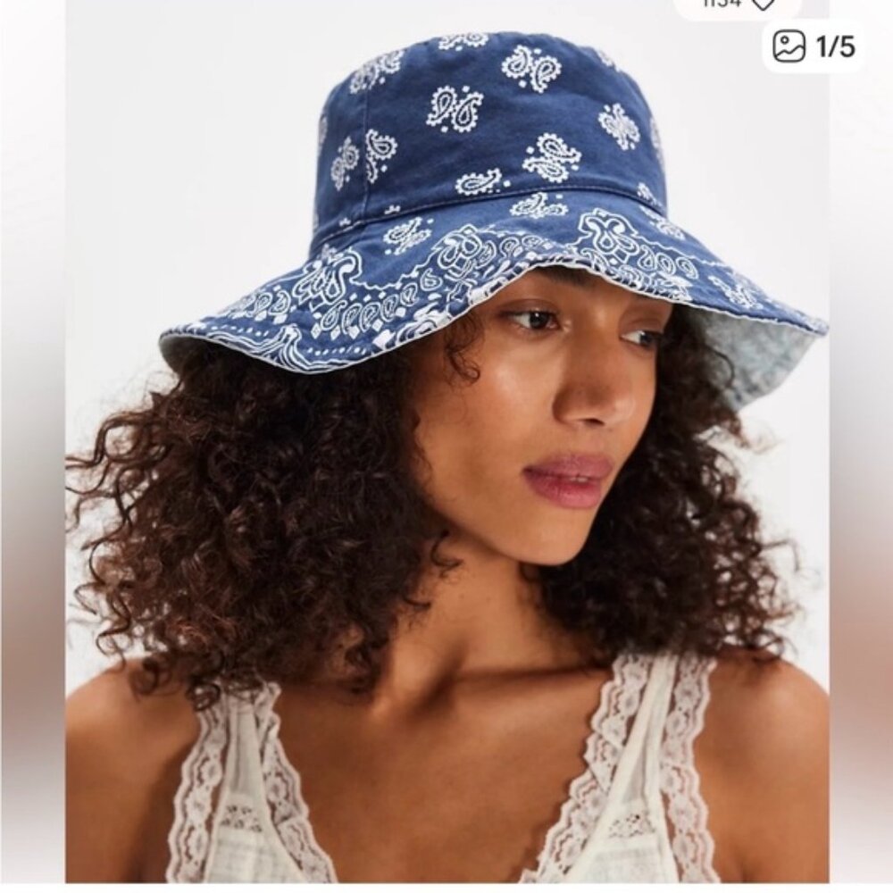 Free People Bandana Bucket Hat NWT